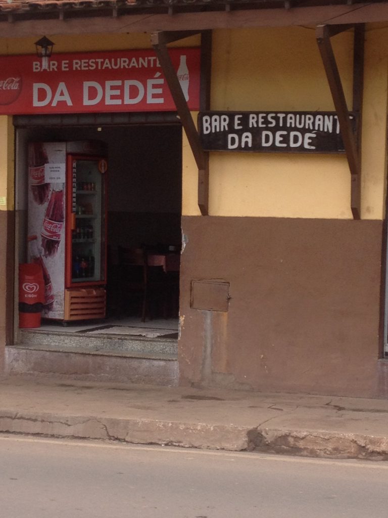 Bar e Restaurante da Dedé Entre trilhas Sabores e Aromas