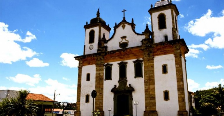 4 passeios para idosos aproveitarem no roteiro Entre Serras da Piedade e Caraça